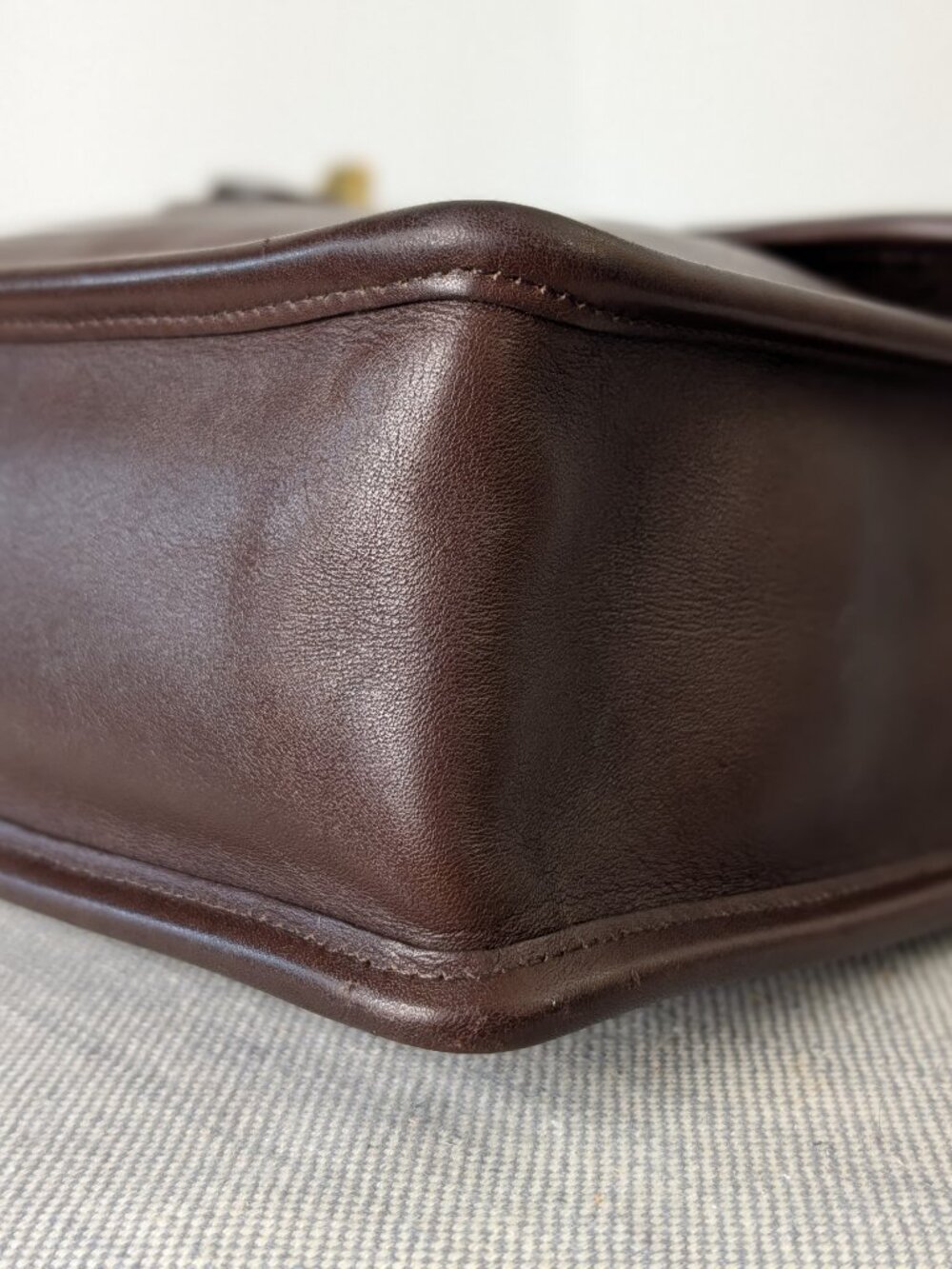 Vintage Coach Willis Crossbody Bag Mahogany Brown Leather Turnlock - Picture 11 of 14